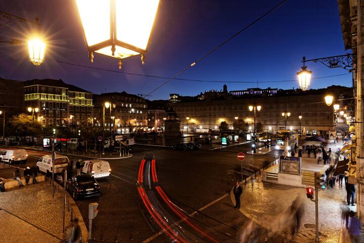 Luxury apartment, excellent location! gallery image 4