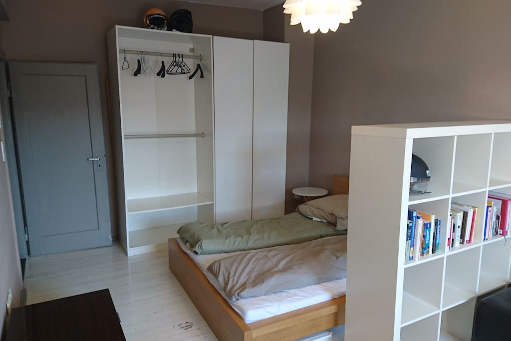 Your room (3/4)