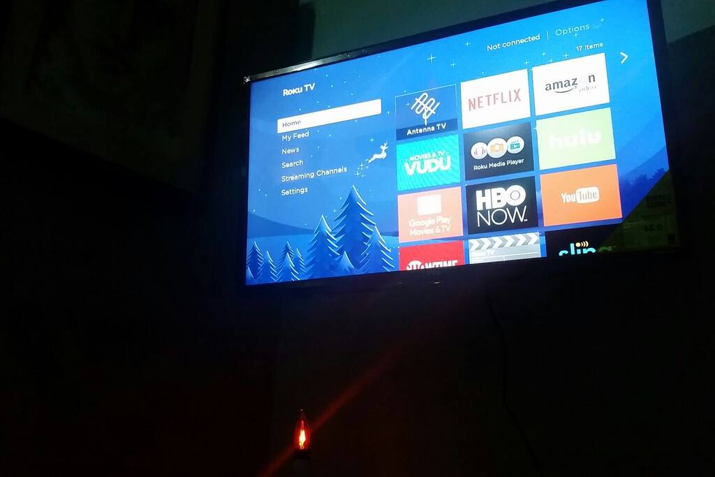 In Room, 32" TCL Roku TV, Netflix
14G High Speed Wireless Internet