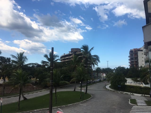 Apartamento amplo próximo à praia