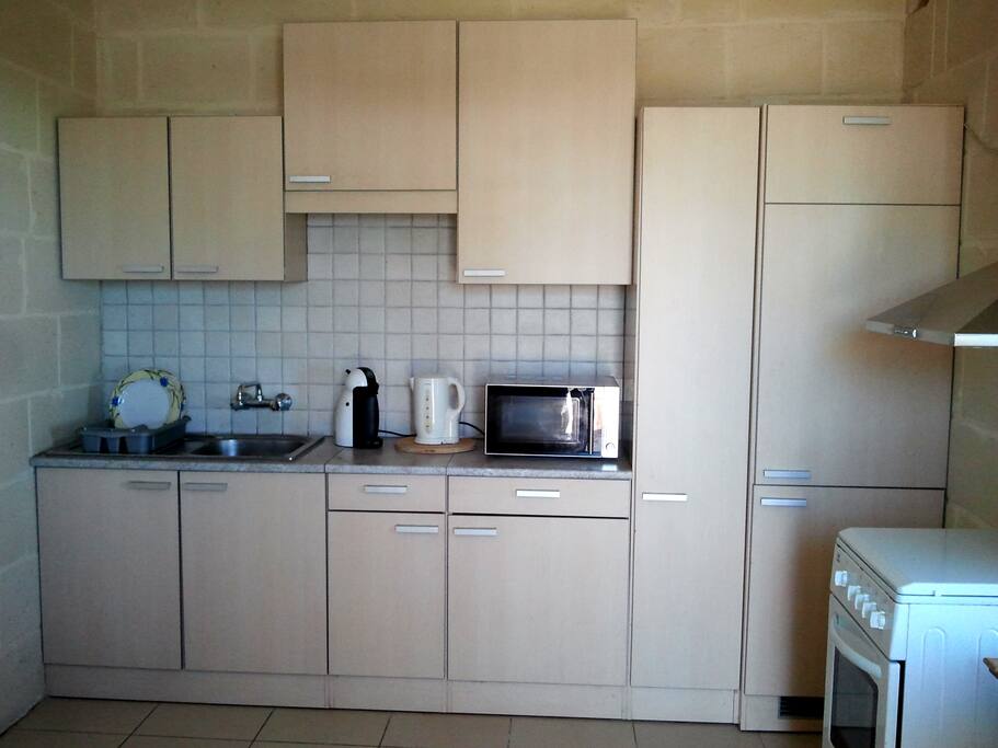Fully equipped kitchen