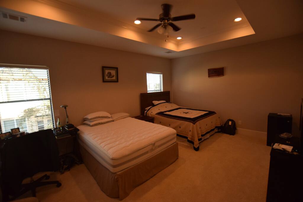 Bedroom 1, 2 beds and 3 air mattresses if needed