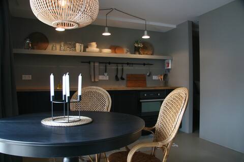 Trembling RIVER - Studio Apartment Húsavík