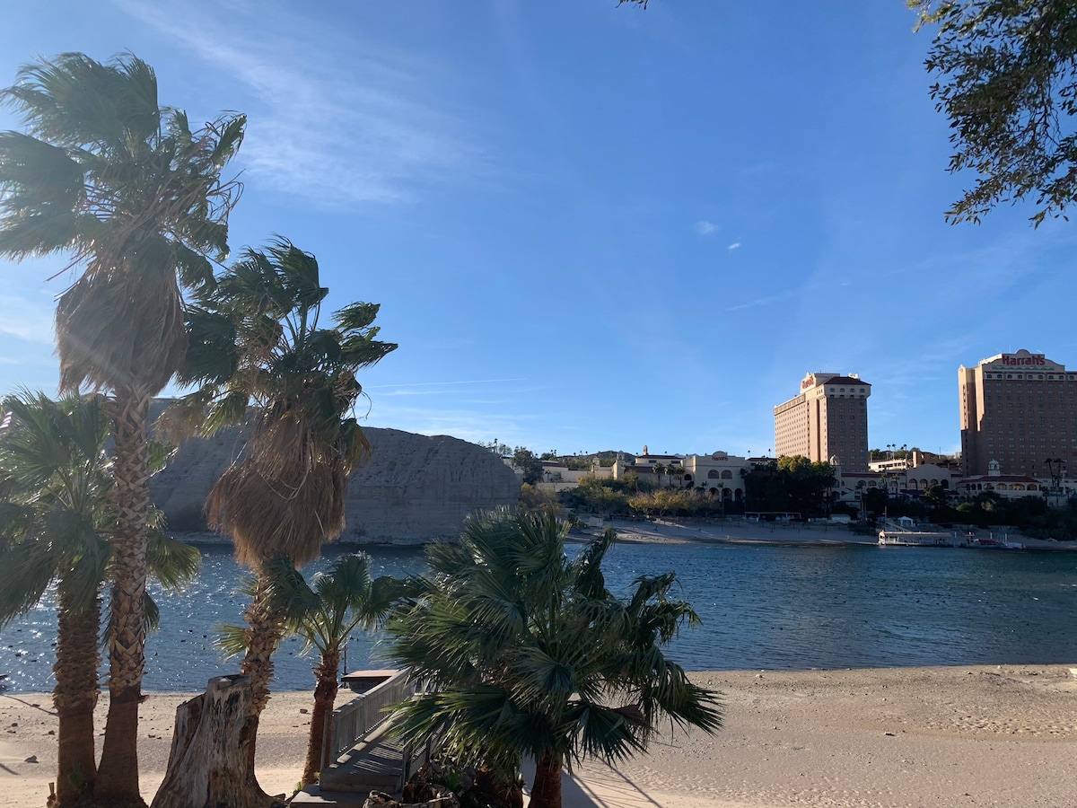 Laughlin Apartment Vacation Rentals - Nevada, United States | Airbnb