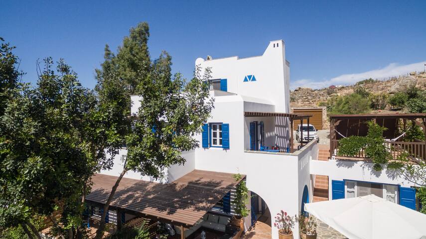 Spacious, Private Pool & Sunset Views gallery image 3