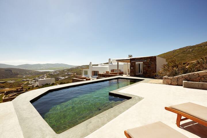 Golden Dune Villa by Mykonos Dunes gallery image 3