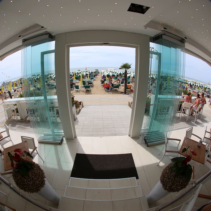 Bar direttamente sulla spiaggia