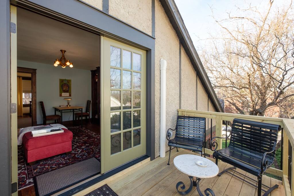 Outdoor deck.