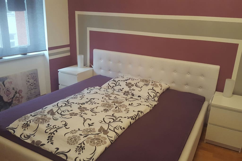 Ein grosses,gemütliches Bett