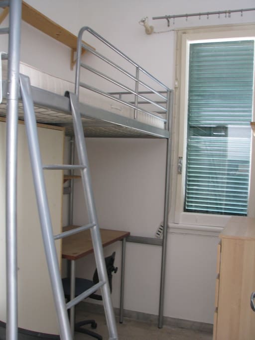 Bunk bed in the little room