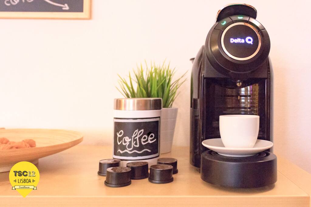 There is also a coffee machine, so you can enjoy a good cup of the most known brand of Portuguese coffee, anytime you want.
