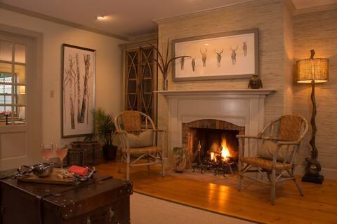 The DeerBrook, Distinctive Vermont Lodging