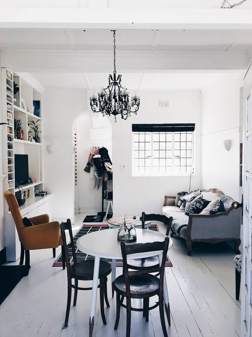 Dining and lounge area