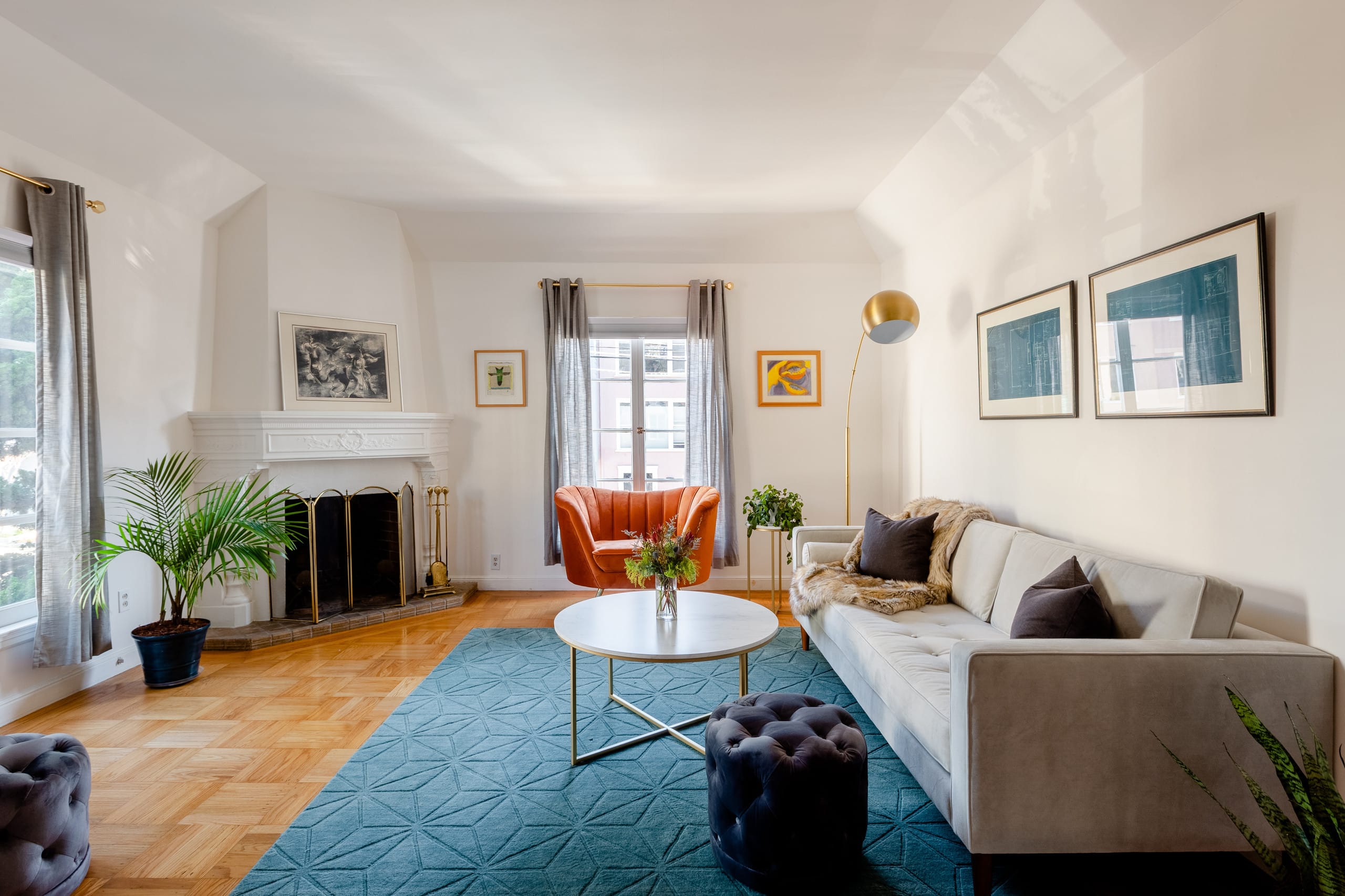 Home in San Francisco · ★4.96 · 2 bedrooms · 2 beds · 1 bath - Image 6