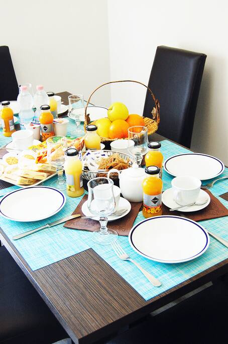 COLAZIONE