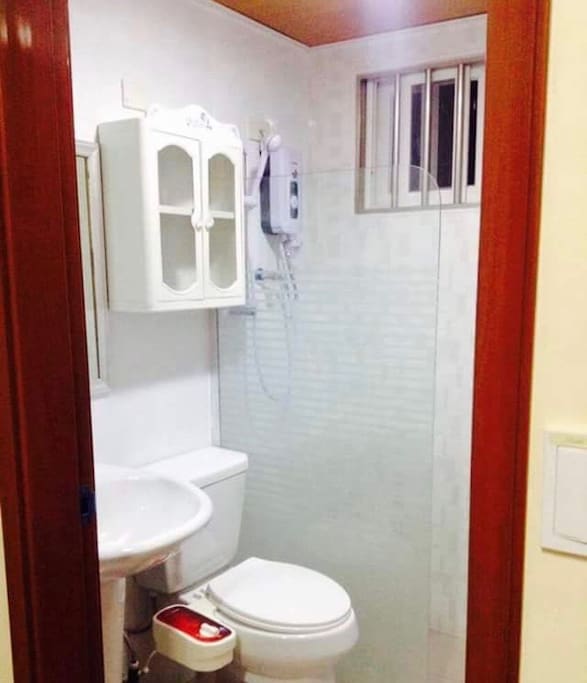 Bathroom & Shower area