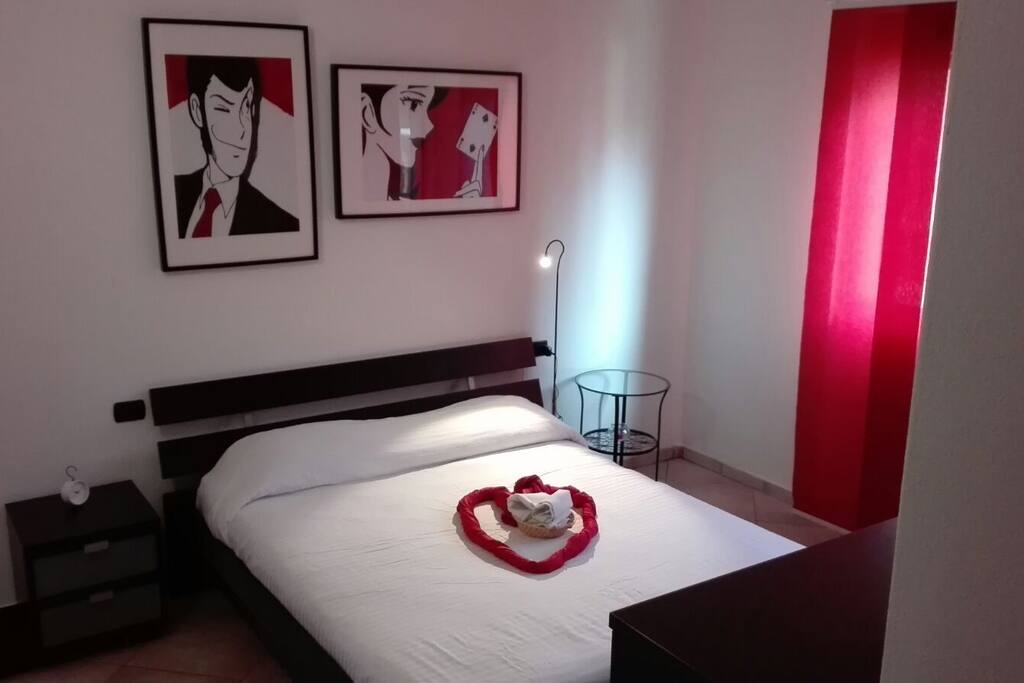 Camera Lupin e Margot, ampio guardaroba, letto matrimoniale