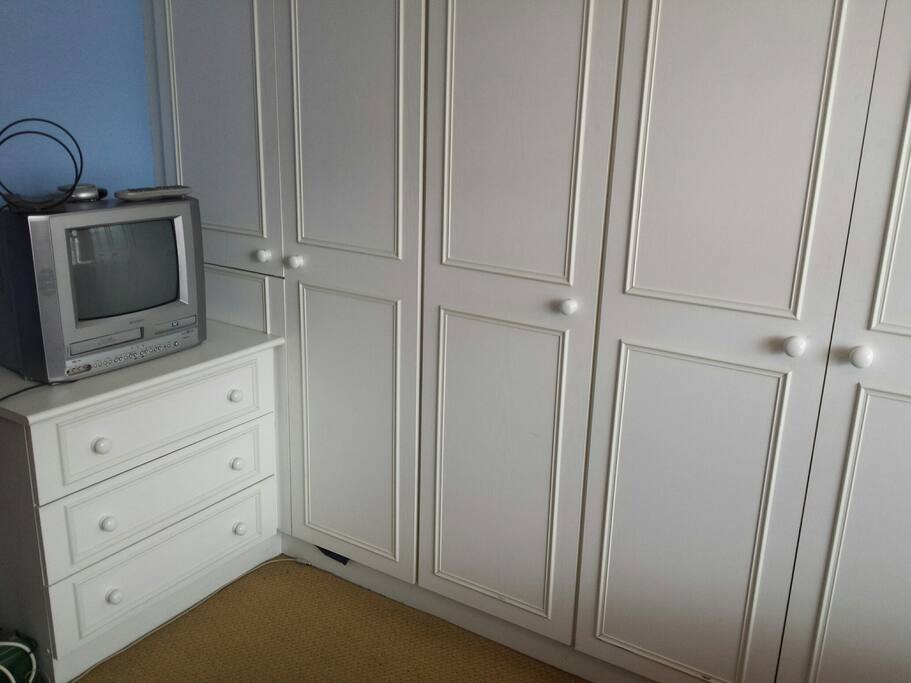Double wardrobe with shelves