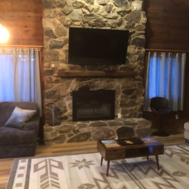Crawfordsville Vacation Rentals & Homes Indiana, United States Airbnb