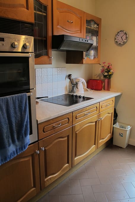 fully equipped kitchen with herbs from around the world !