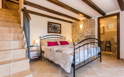 Stone apartment Bonaca 1