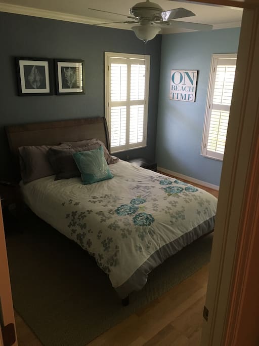 Guest bedroom