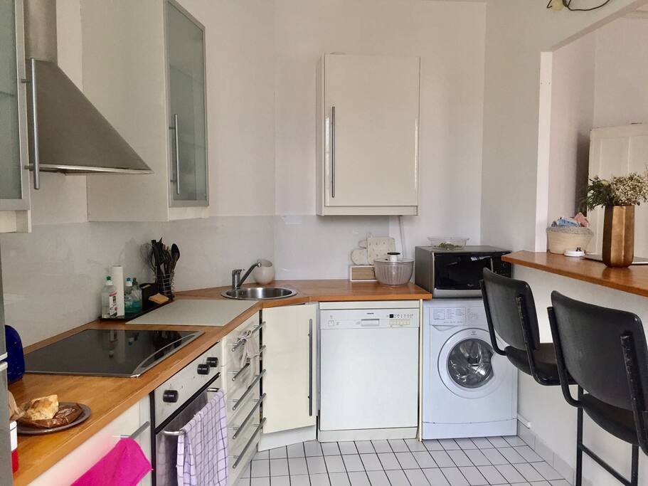 The open kitchen all equiped