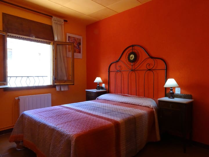 ห้องสองห้อง