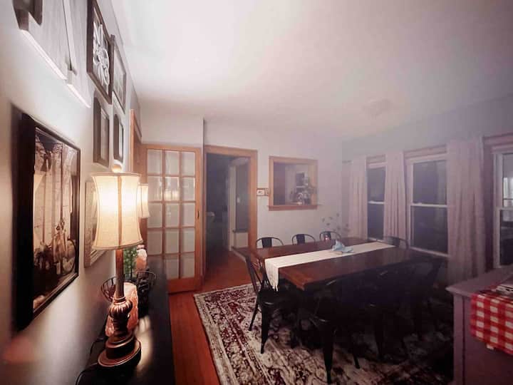 Piccola Italia 🇮🇹 close to Downtown & Beach Houses for Rent in Alpena