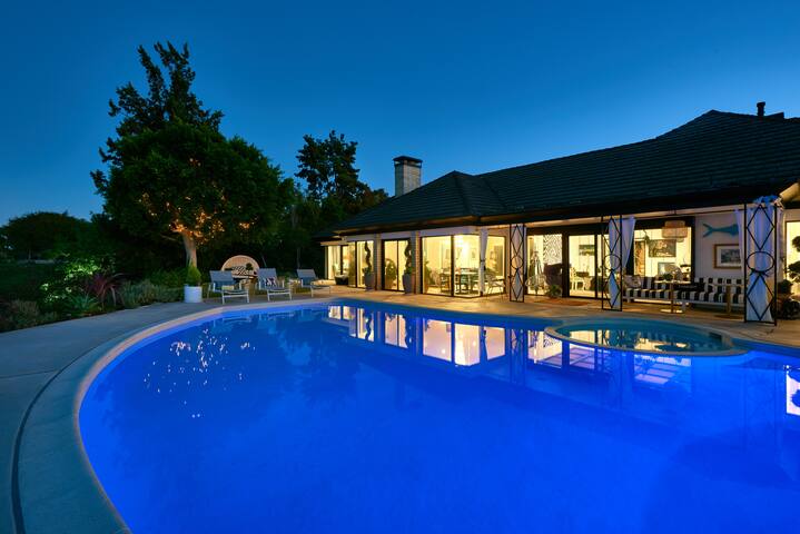 Garden in the Sky-Life on Top of the World gallery image 2