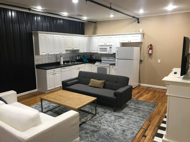 Trackside Downtown Dalton Loft