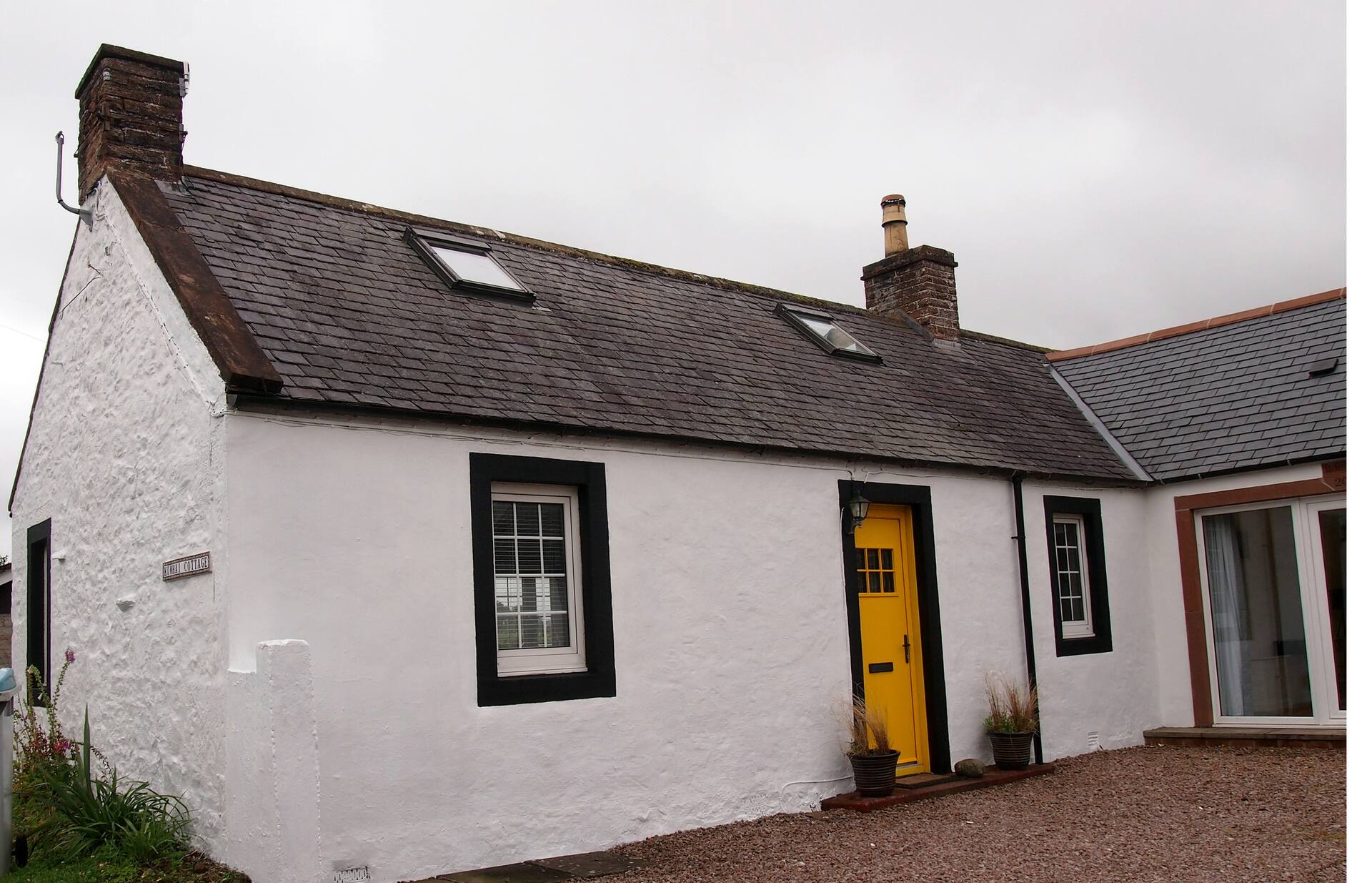 Family Cottage surrounded by peaceful countryside
