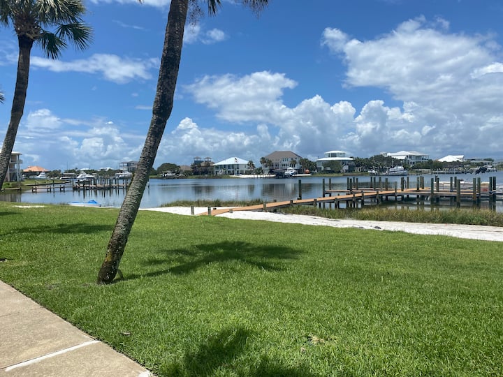 Beautiful 3 Bedroom Townhouse On Pensacola Beach. - Pensacola Beach, FL