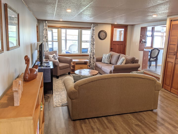 10 Best Cottages For Rent In Long Point, Canada Updated 2024 Trip101