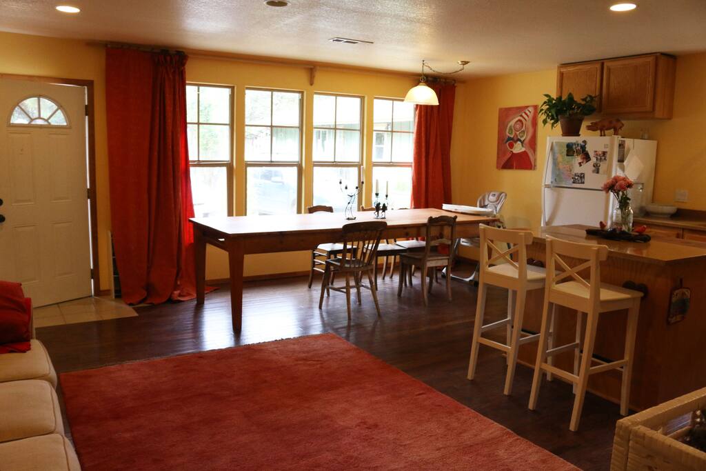 Living Room/Kitchen