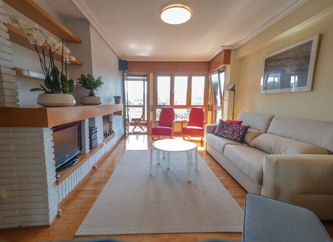 Palacio con vistas a la Bahía A/C, WIFI, Parking gallery image 4