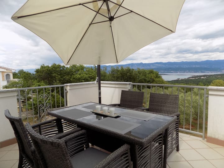 Apartments Margareta 2 - Vrbnik