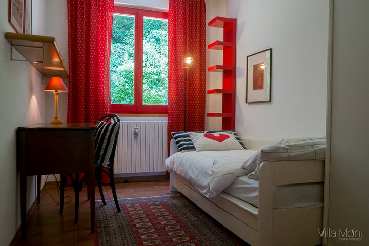 Camera da letto 4