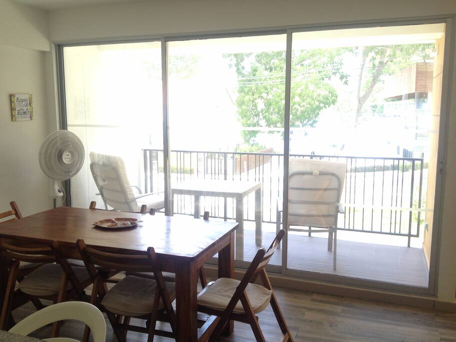 Apartamento con vista hacia las picinas