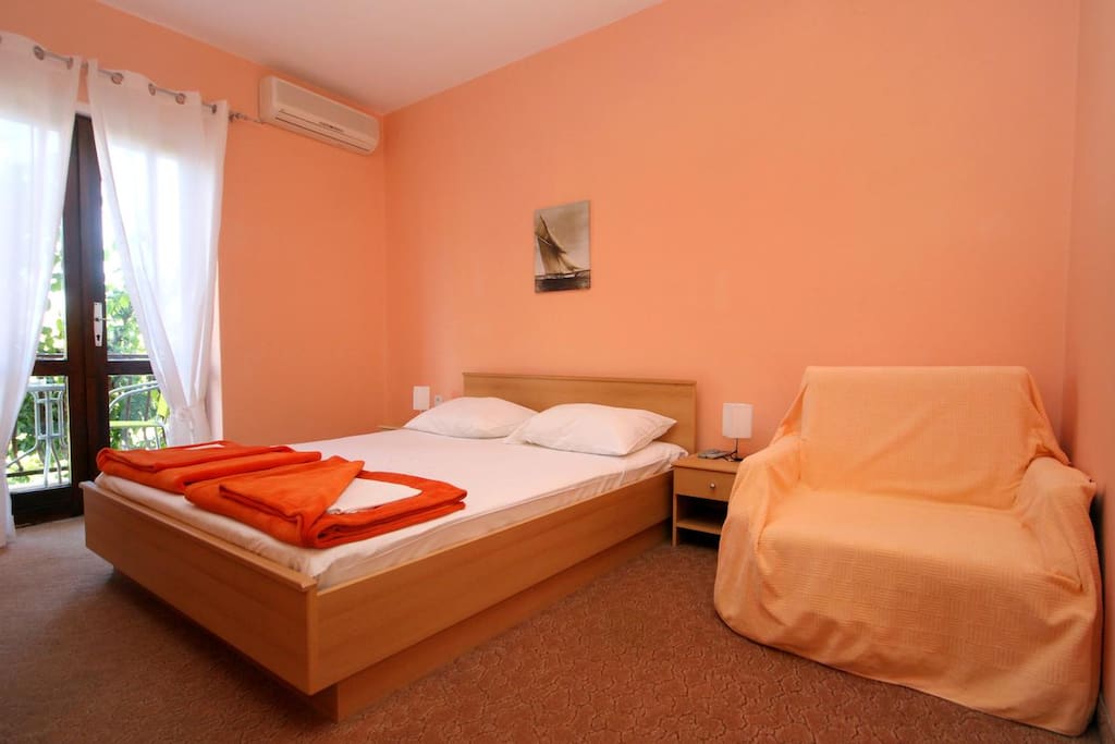 Bedroom, Surface: 14 m²