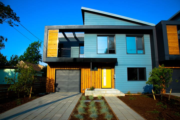 Acclaimed Net-Zero Passive House