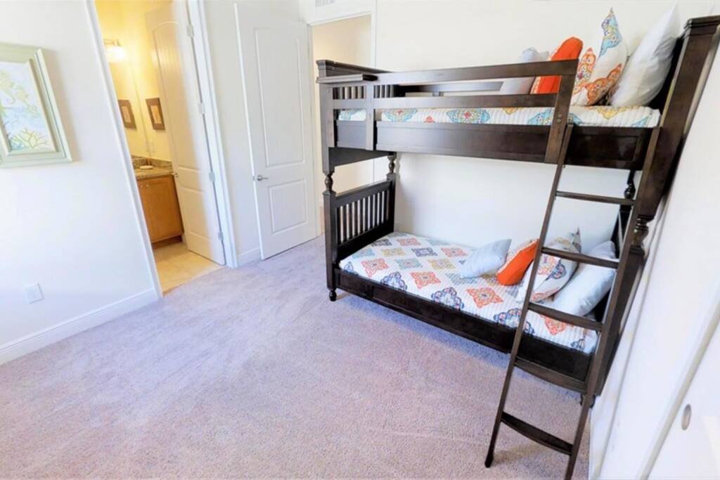 Sweet Home Vacation Disney Rentals Vacation Homes Florida Orlando The Encore Club Resort
