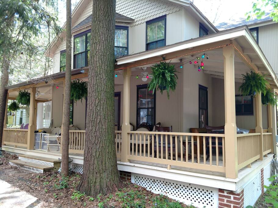 Transcendentalist on 6th Street Cottages for Rent in Mount Gretna, Pennsylvania, United States