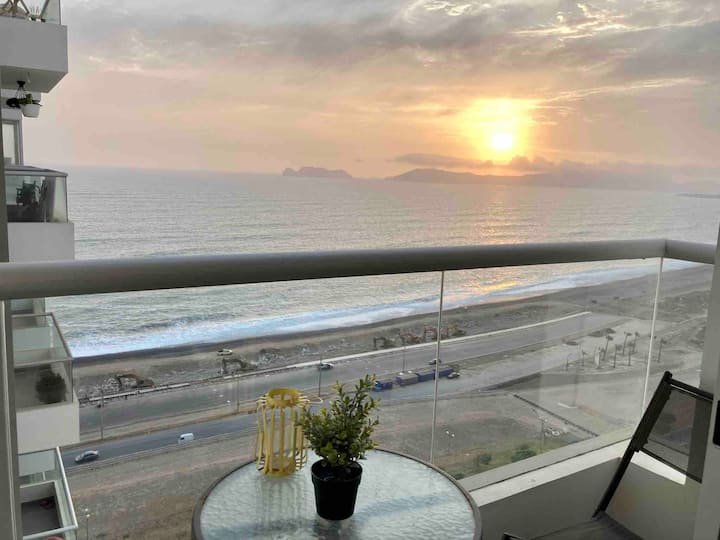 Modern apartment with great view of the ocean