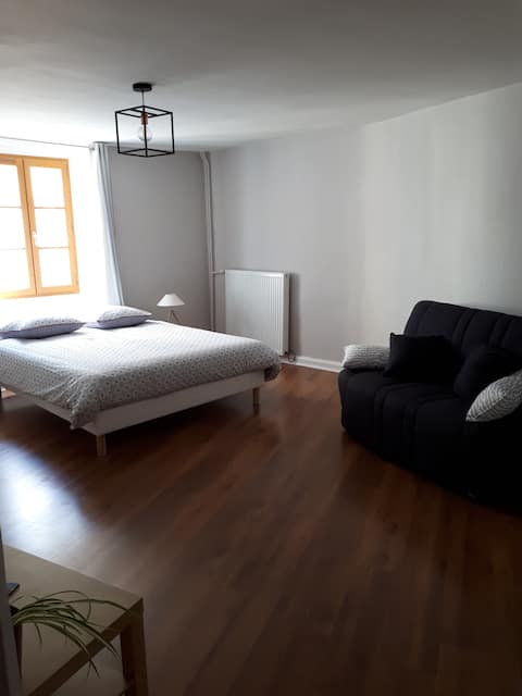 Flat located at the foot of Saint Michael's rock