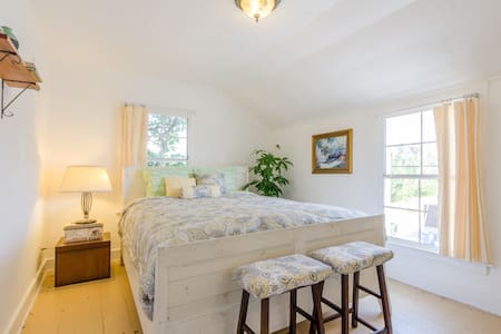 Great Private Room in Venice Beach