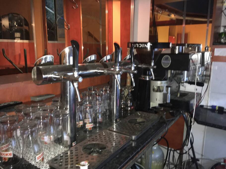 Bar desk