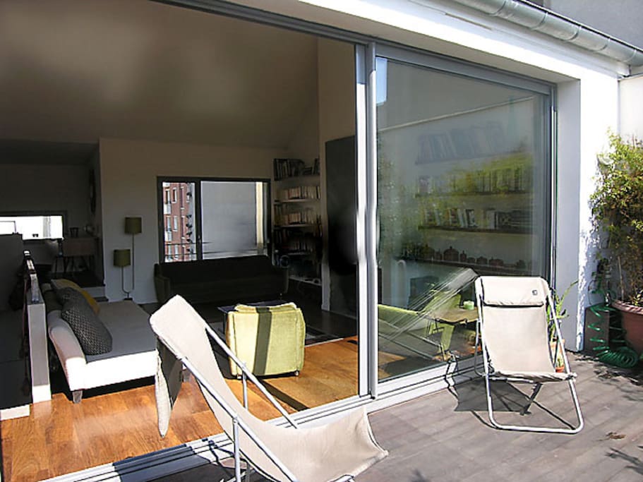 The 15 square meters terrace is leading to the living room, the perfect place to do nude sunbathing