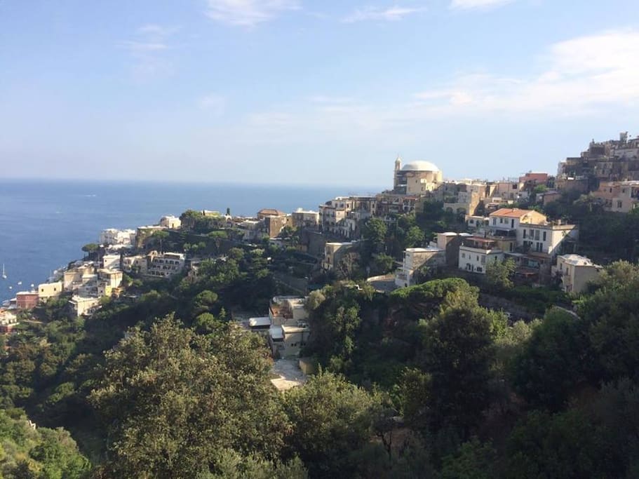 -view from the pool
-vista dalla piscina