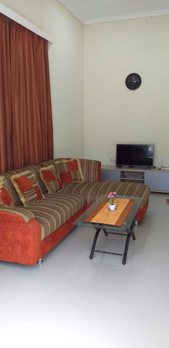 Guest House Anugerah Banjarmasin (Entire House) - Banjarmasin